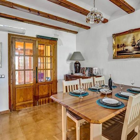 La Isla Casa Barnaby Villa Platja de Larenal Dış mekan fotoğraf
