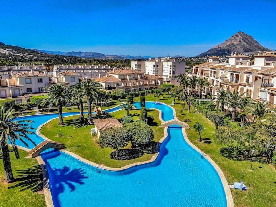 La Isla Casa Barnaby Villa Platja de Larenal Dış mekan fotoğraf