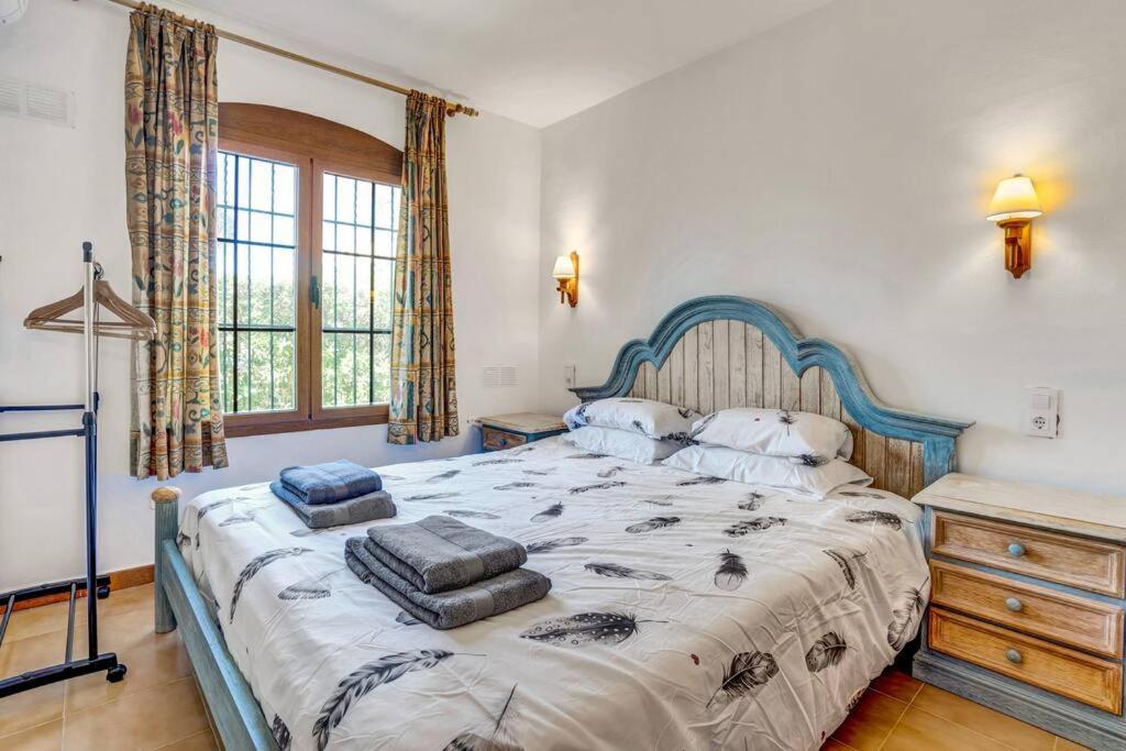 La Isla Casa Barnaby Villa Platja de Larenal Dış mekan fotoğraf